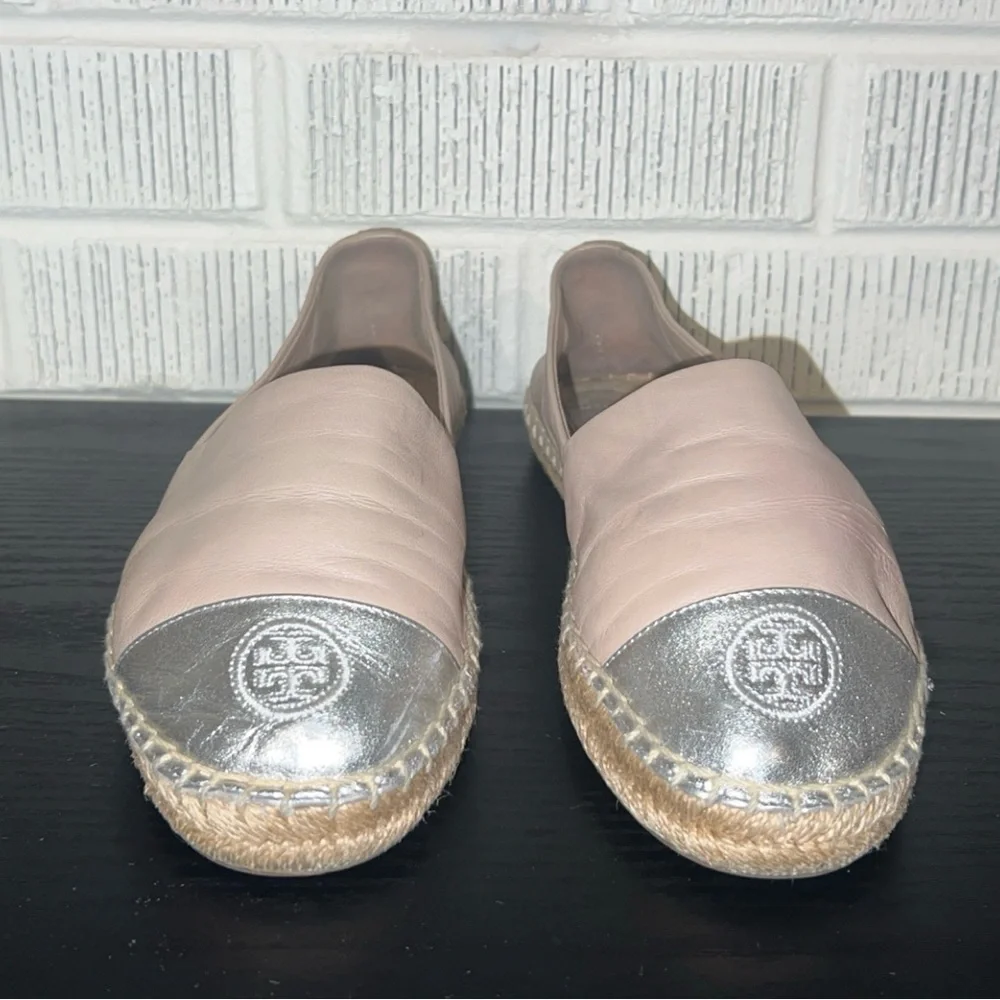 TORY BURCH Women's Beige and Silver Color Block Espadrille Flats